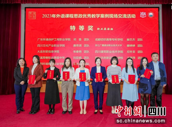 Ğ˼ώI(lng)(jing)F(xin)(chng)ĴĻa(chn)I(y)I(y)W(xu)Ժ D
