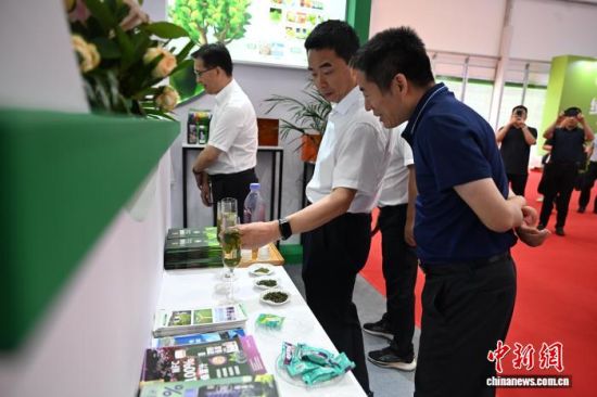 朲����^��Ʒ�L�Ĵ��ϳ��ɣ�~���������� �z