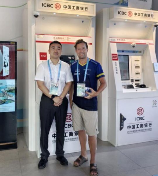 ���\��A�^(q��)�̘I(y��)���׹PATM�⿨ȡ�F(xi��n)�ɹ�