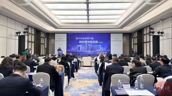 ����óɶ�����Ȧ���O(sh��)Փ���ڳɶ��e������� �z