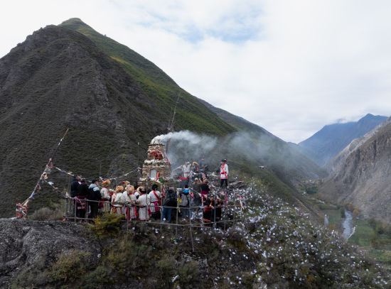 ��������ϲ�������Ļ����(d��ng)�� ���꾰/�z