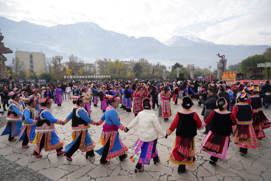 ��2025Ǽ��c�������ï�h�Ї���Ǽ���e�С� �x�Ǐ�/�z