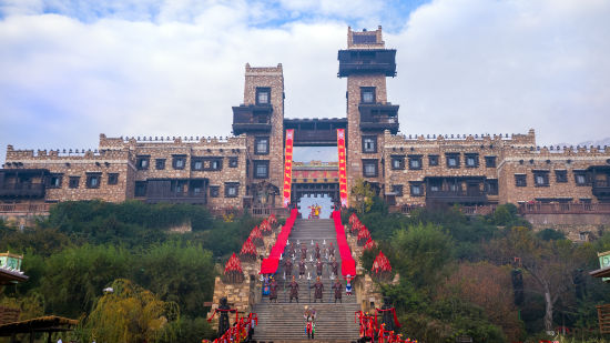 ��ï�h�Ї���Ǽ���e��ʢ����_�ǃxʽ�� �κ��/�z