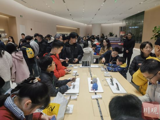 ���M(f��i)Ʒ���f�Q����������㕽�����(ji��)�����g�������M(f��i)�ߵ����xُ�®a(ch��n)Ʒ��ꐱ̼t �z