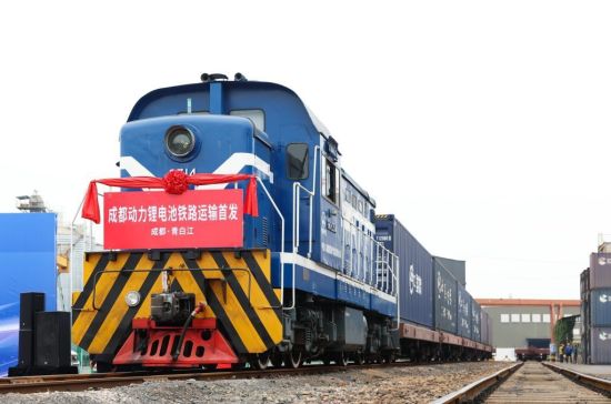 2025��12��4�����ɶ������늳��F·�\ݔ�ɹ��װl(f��)��(�׹�� �zӰ)