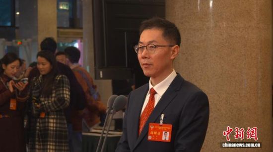 �D����ƽ��ܲ��L�������E �z