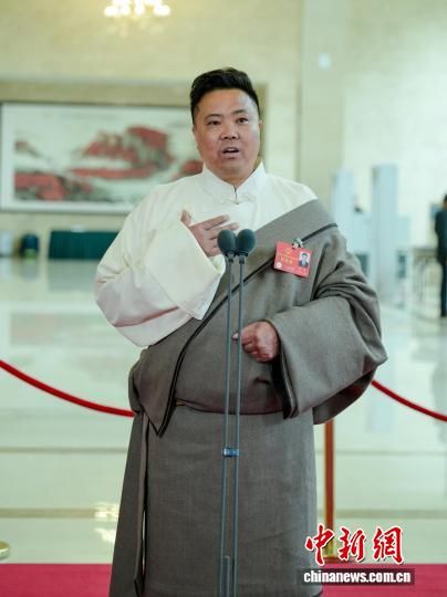 ��2��4���������Ĵ�ʡ�˴������������ɫ�_(d��)�hɫ���(zh��n)�hί��ӛ�����ڡ�����ͨ�����Ͻ��ܲ��L��ӛ�� ���ҿ� �z