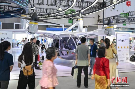 2025��6��11�գ�AE200늄Ӵ�ֱ���w�����������م��^���v������ӛ�� ���ҿ� �z