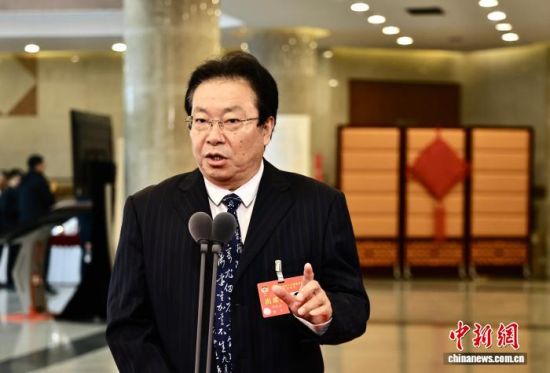 �Ĵ�ʡ���f(xi��)ʮ�����ĴΕ�(hu��)�h��ί�Tͨ�������w���L���(d��ng)������(ch��ng)6���ڳɶ��e�����Ĵ�ʡ���f(xi��)ί�T���ɶ���Ϣ���̴�W(xu��)ԭ�hί��(sh��)ӛ�ܼ�����ӛ�߆�(w��n)����ӛ�� ���� �z